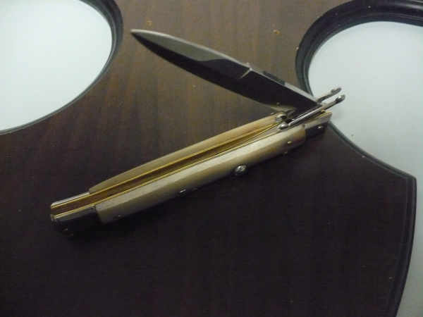 Swinguard Frank Beltrame - italian stiletto 28 cm - punta di corno di bufalo chiaro - lama baionetta  FB 550/48 - 3