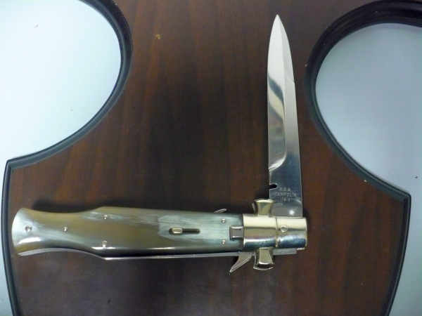 Black Widow  A.G.A. Campolin - italian stiletto 28 cm con guardia a croce maltese - bufalo chiaro