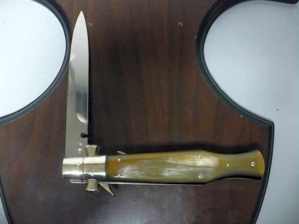 Black Widow  A.G.A. Campolin - italian stiletto 28 cm con guardia a croce maltese - bufalo chiaro