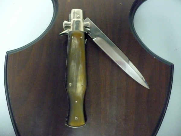 Black Widow  A.G.A. Campolin - italian stiletto 28 cm con guardia a croce maltese - bufalo chiaro