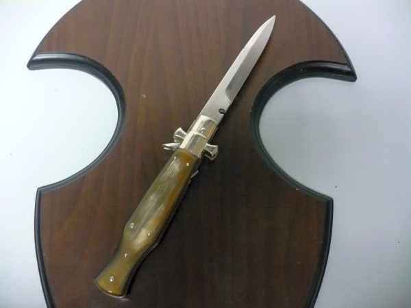 Black Widow  A.G.A. Campolin - italian stiletto 28 cm con guardia a croce maltese - bufalo chiaro