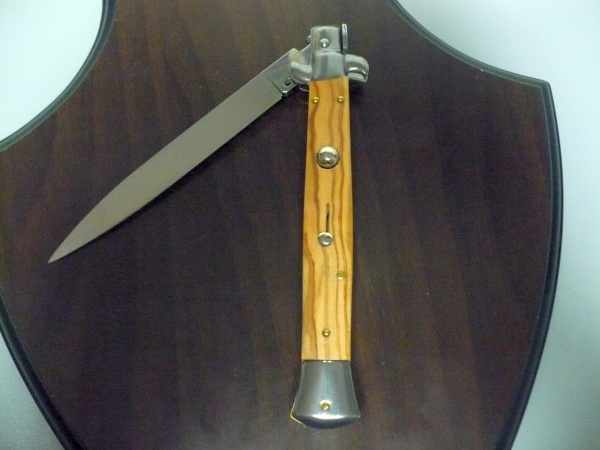 Frank Beltrame-28cm- coltello a scatto - pugnale -legno di olive / olive wood- modello FB 28/94C