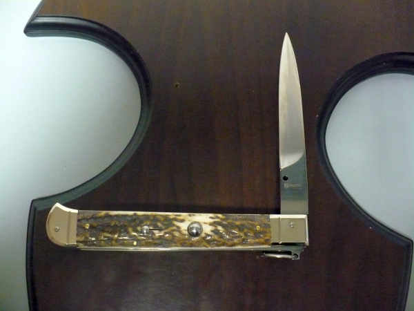 Famiglia Spadon - stiletto  falcon /28 - corno di cervo / deer horn - lama a swedge vecchio stile - 8