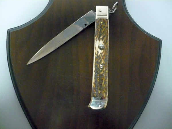 Famiglia Spadon - stiletto  falcon /28 - corno di cervo / deer horn - lama a swedge vecchio stile - 8