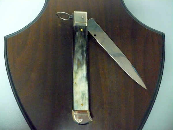 Famiglia Spadon - stiletto  falcon /28 - bufalo brasiliano - lama a swedge vecchio stile - 12
