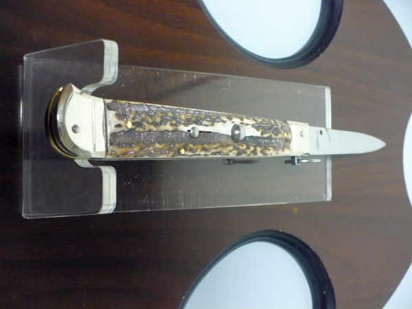 Famiglia Spadon - stiletto  falcon /28 - corno di cervo / deer horn - lama a swedge vecchio stile - 7