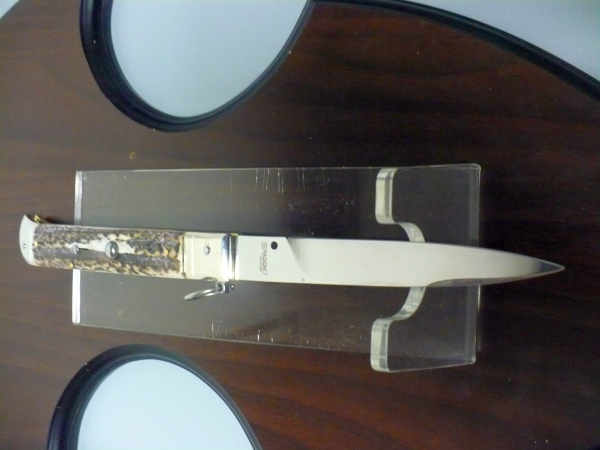 Famiglia Spadon - stiletto  falcon /28 - corno di cervo / deer horn - lama a swedge vecchio stile - 7