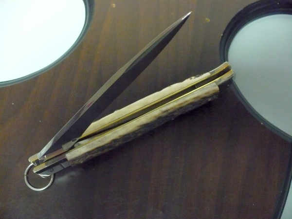 Famiglia Spadon - stiletto  falcon /28 - corno di cervo / deer horn - lama a swedge vecchio stile - 9