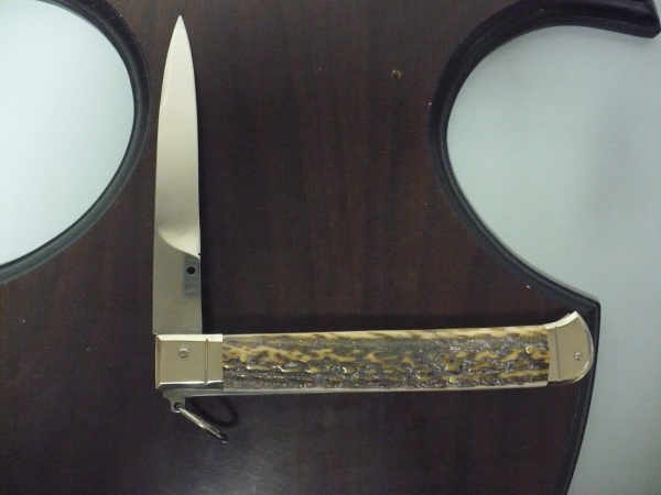 Famiglia Spadon - stiletto  falcon /28 - corno di cervo / deer horn - lama a swedge vecchio stile - 9