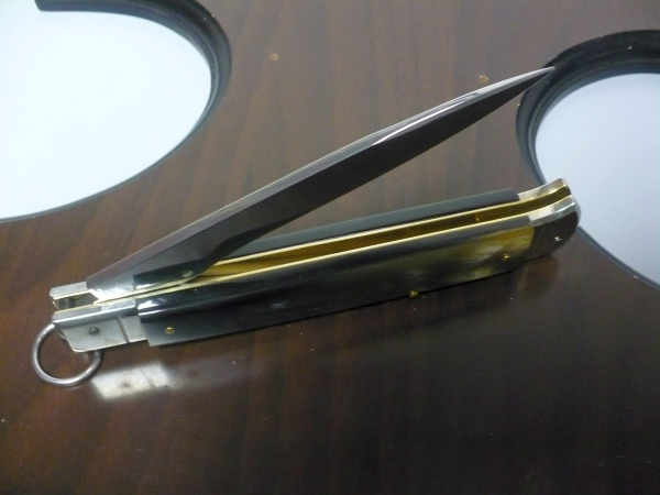 Famiglia Spadon - stiletto  falcon /28 - bufalo brasiliano - lama a swedge vecchio stile - 9