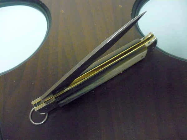 Famiglia Spadon - stiletto  falcon /28 - bufalo brasiliano - lama a swedge vecchio stile - 11