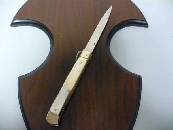 Famiglia Spadon - stiletto  falcon /28 - bufalo brasiliano - lama a swedge vecchio stile - 13