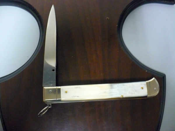Famiglia Spadon - stiletto  falcon /28 - bufalo brasiliano - lama a swedge vecchio stile - 13