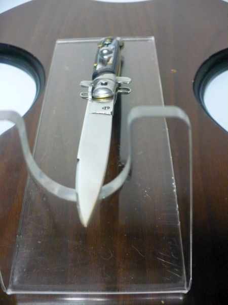 Frank Beltrame -  italian stiletto 19,50 cm imitazione di bufalo scuro -lama swedge - 19,50FB/81S - 3