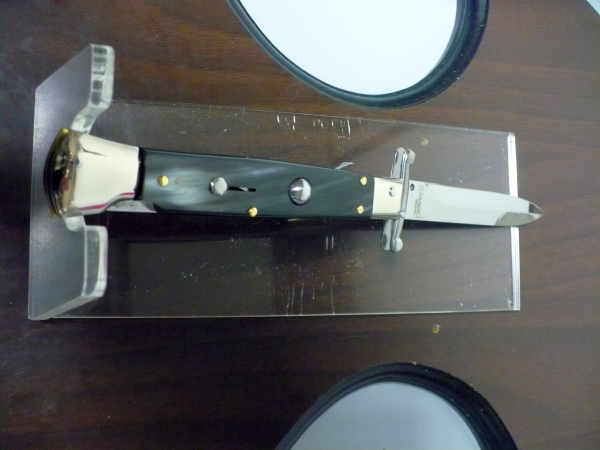 Swinguard- Famiglia Spadon- italian stiletto 23 cm - corno di bufalo brasiliano / brazilian buffalo horn - lama baionetta - 3