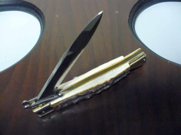 Swinguard- Famiglia Spadon- italian stiletto 23 cm - corno di cervo / deer horn - lama baionetta -3