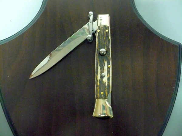 Swinguard- Famiglia Spadon- italian stiletto 23 cm - corno di cervo / deer horn - lama baionetta -3