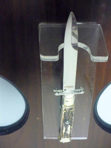 Swinguard- Famiglia Spadon- italian stiletto 23 cm - corno di cervo / deer horn - lama baionetta -3