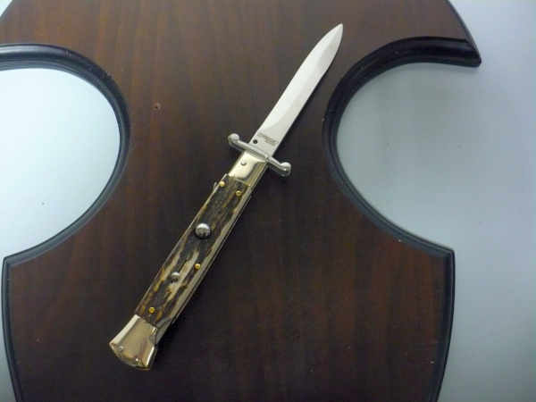 Swinguard- Famiglia Spadon- italian stiletto 23 cm - corno di cervo / deer horn - lama baionetta -3