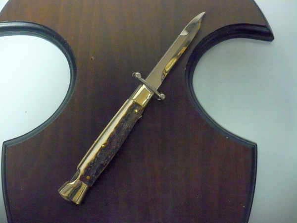 Swinguard- Famiglia Spadon- italian stiletto 23 cm - corno di cervo / deer horn - lama baionetta -3