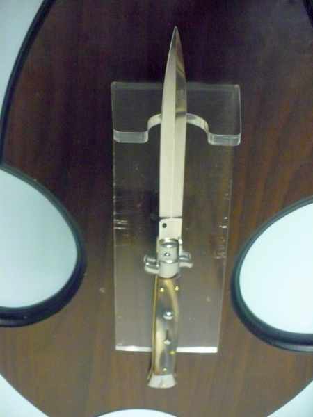 Frank Beltrame - italian stiletto, coltello a scatto, 28 cm -bufalo chiaro, lama dagger  FB 28/48D-3