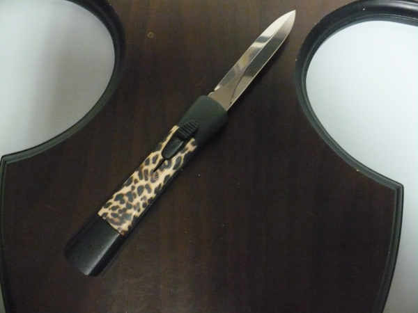 Italian stiletto frontale  coltelleria Maniago - 20 cm -  ergonomica, leopardo, lama dagger - 3