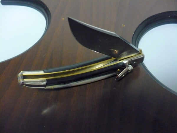 Campolin, coltello a scatto , diana leverlock -21,50 cm- corno di  bufalo brasiliano, switchblade - brazilian buffalo -3