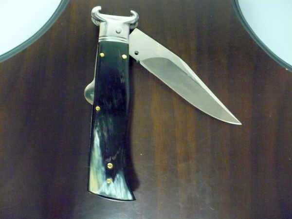Famiglia Spadon - stiletto  calibro /20 - bufalo brasiliano - taglio classico clip point - 3