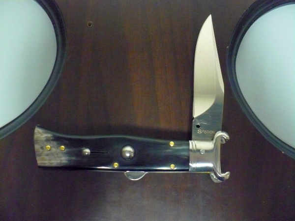 Famiglia Spadon - stiletto  calibro /20 - bufalo brasiliano - taglio classico clip point - 3
