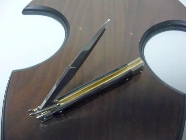 Swinguard Frank Beltrame - italian stiletto 28 cm - corno di bufalo scuro - lama baionetta FB 550/58- 3