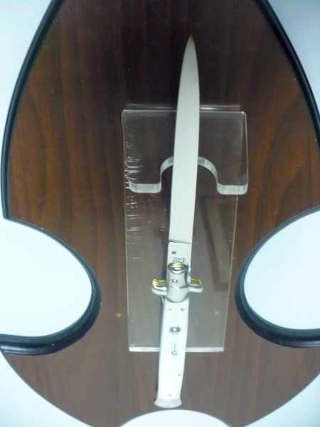 Italian stiletto 33 cm imitazione di madreperla - coltellerie artigianali Maniago Italy -coltello a scatto