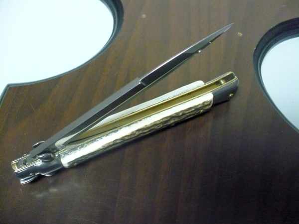 Coltello a scatto - pugnale -Frank Beltrame - italian stiletto 28 cm - corno di cervo / deer horn, lama baionetta -  FB 28/63B - 4