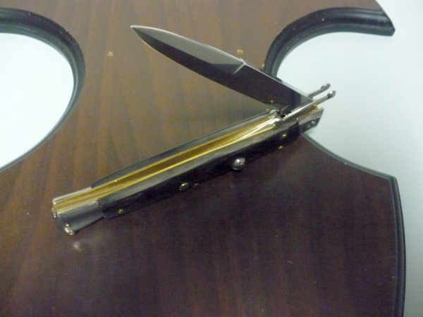 Swinguard Frank Beltrame - italian stiletto 28 cm - corno di bufalo scuro - lama baionetta FB 550/58- 4
