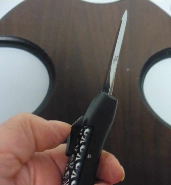 Italian stiletto frontale  coltelleria Maniago - 20 cm - ergonomica ,teschi, lama dagger - 4