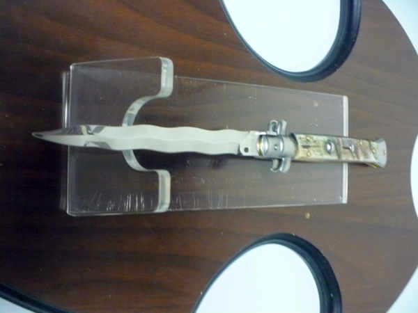 Frank Beltrame , italian stiletto - 28 cm , corno di ariete - lama kriss , modello FB 28/89K - 4
