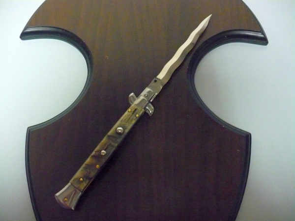 Frank Beltrame , italian stiletto - 28 cm , corno di ariete - lama kriss , modello FB 28/89K - 4