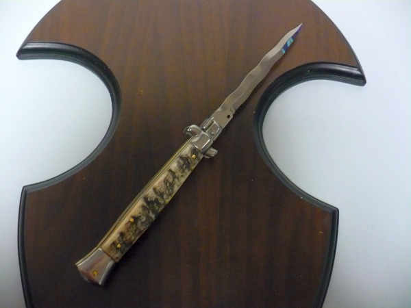 Frank Beltrame , italian stiletto - 28 cm , corno di ariete - lama kriss , modello FB 28/89K - 4