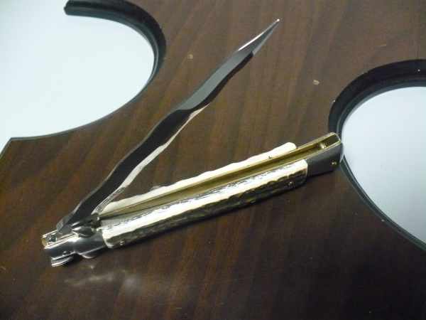 Coltello a scatto - pugnale -Frank Beltrame - italian stiletto 28 cm - corno di cervo / deer horn, lama kriss -  FB 28/63K - 5