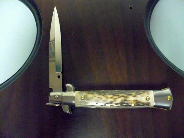 Frank Beltrame -  italian stiletto 20cm, corno di cervo -lama baionetta - 20FB/63B - 5