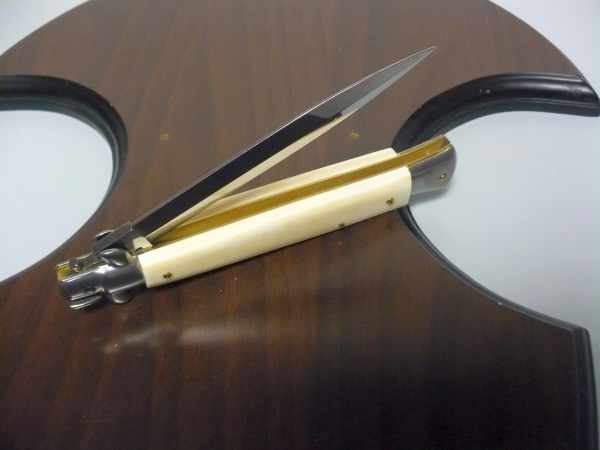 FRANK BELTRAME , italian stiletto - 28 cm , osso di bufalo, dagger, modello FB 28/97D -5.C