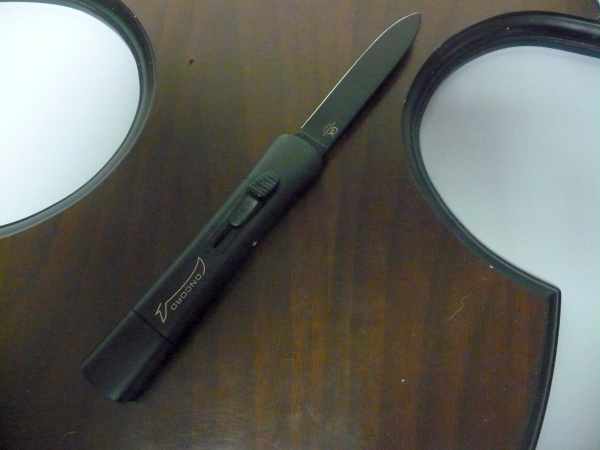 Italian stiletto frontale,  coltellerie Maniago - 20 cm - concord , lama classica teflonata - 5