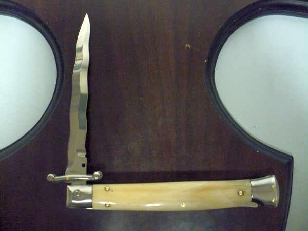 Swinguard Frank Beltrame - edizione limitata - italian stiletto 28 cm - punta di corno di bufalo chiaro - lama kriss FB 550/48- 5