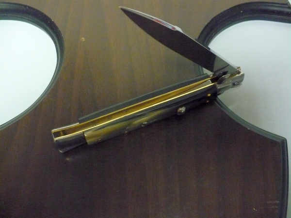 Frank Beltrame - italian stiletto, coltello a scatto, 28 cm -bufalo brasiliano, lama swedge FB 28/09Sw-5