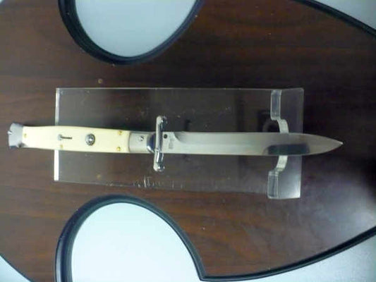 Classic swinguard - italian stiletto, coltello a scatto, 28cm - AKC World , imitazione avorio / imitation ivory, lama baionetta / bayonet blade