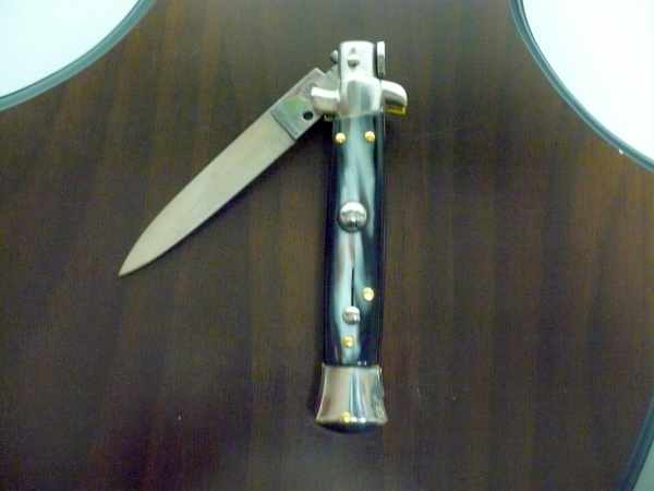 Coltello a scatto, italian stiletto -20 cm imitazione di corno di bufalo - lama classica, pugnale artigianale Maniago Italia - 6