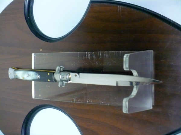 Frank Beltrame - italian stiletto, coltello a scatto, 28 cm -bufalo brasiliano, lama baionetta FB 28/09B-6