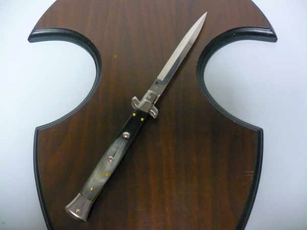 Frank Beltrame - italian stiletto, coltello a scatto, 28 cm -bufalo brasiliano, lama baionetta FB 28/09B-6