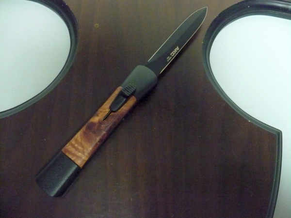 Italian stiletto frontale  coltellerie AKC Campolin - 20 cm - ergonomica , legno di radica, lama dagger teflonata nero - 6