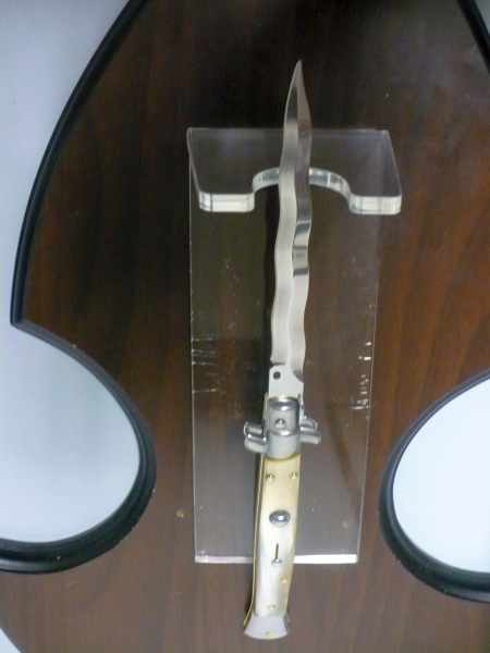 Frank Beltrame - italian stiletto, coltello a scatto, 28 cm -bufalo chiaro, lama kriss FB 28/48K- 6