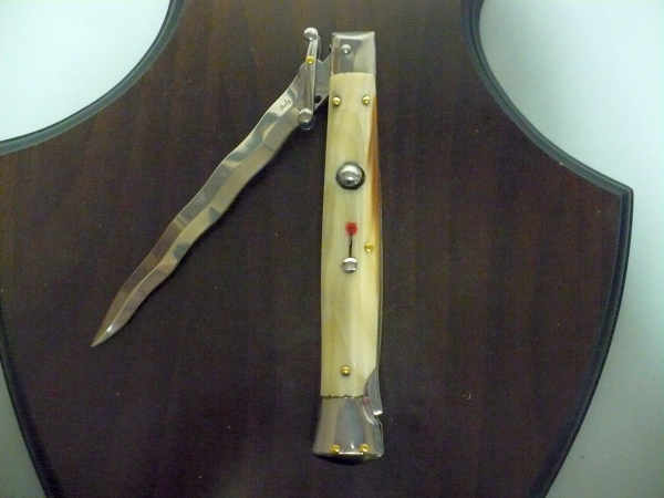 Swinguard Frank Beltrame - edizione limitata - italian stiletto 28 cm - punta di corno di bufalo chiaro - lama kriss FB 550/48- 6